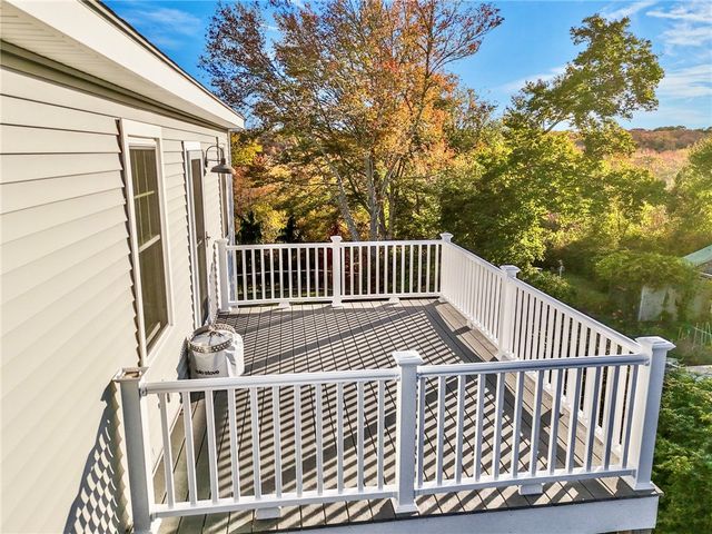 608 Wordens Pond Road, South Kingstown, RI 02879