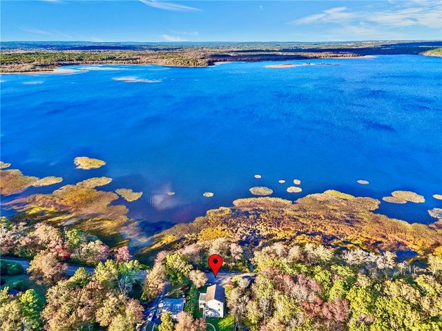 608 Wordens Pond Road, South Kingstown, RI 02879