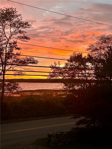 608 Wordens Pond Road, South Kingstown, RI 02879