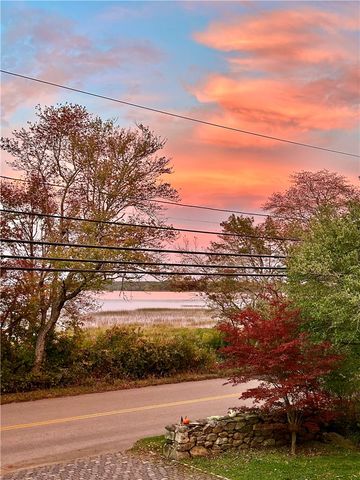 608 Wordens Pond Road, South Kingstown, RI 02879