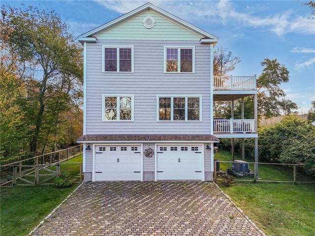 608 Wordens Pond Road, South Kingstown, RI 02879