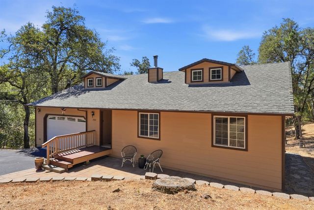 3520 Mining Brook Rd, Placerville, CA 95667