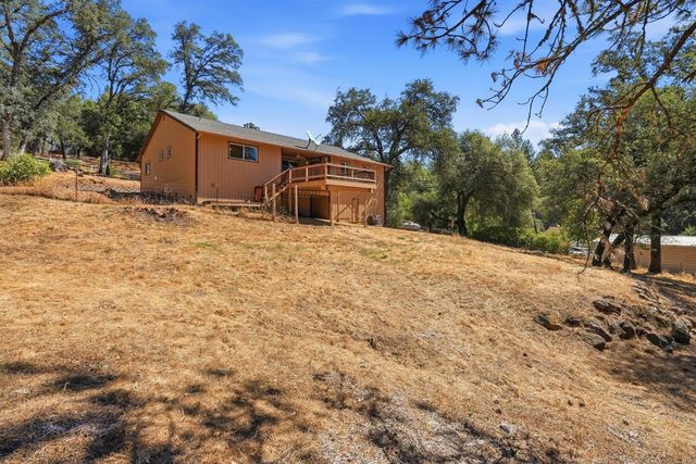 3520 Mining Brook Rd, Placerville, CA 95667