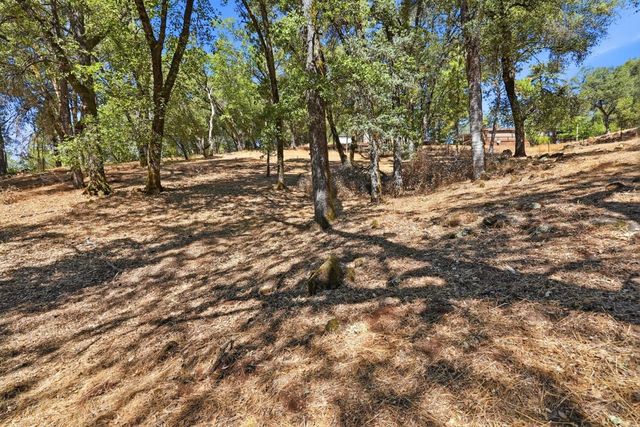 3520 Mining Brook Rd, Placerville, CA 95667