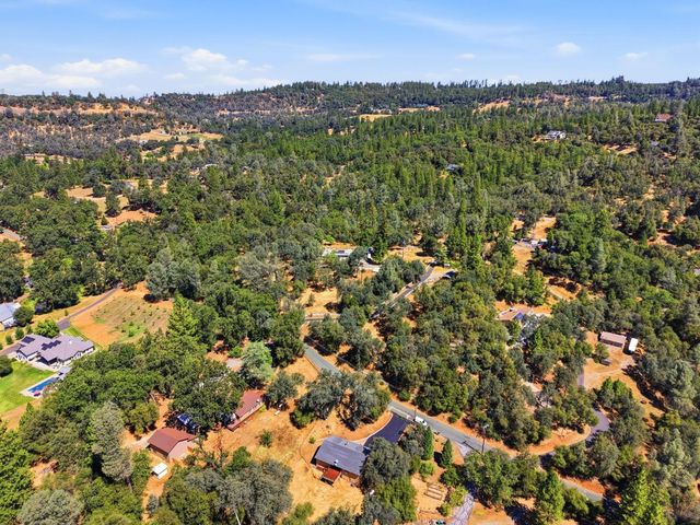 3520 Mining Brook Rd, Placerville, CA 95667