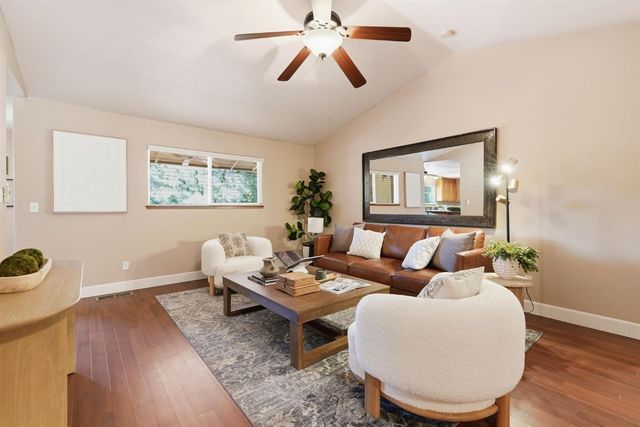 3520 Mining Brook Rd, Placerville, CA 95667