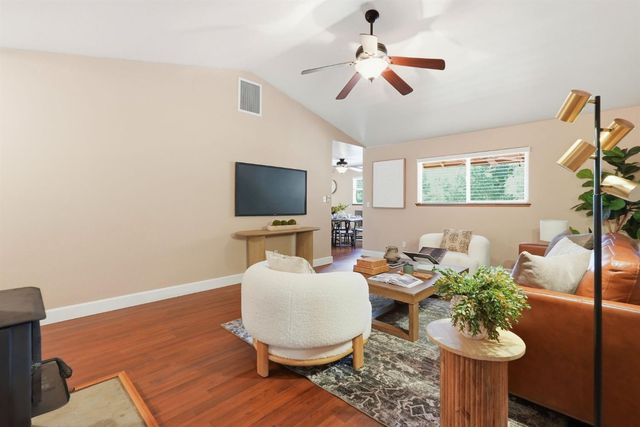 3520 Mining Brook Rd, Placerville, CA 95667