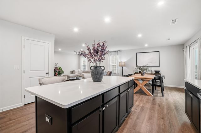 1147 Lisenbee Way, Clarksville, TN 37042