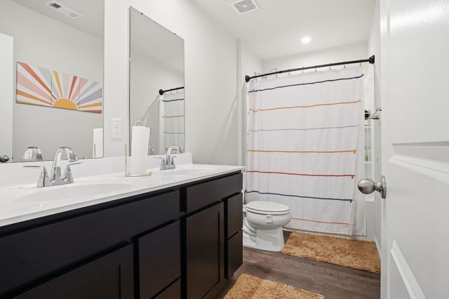 1147 Lisenbee Way, Clarksville, TN 37042