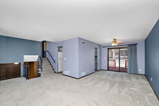 4221 Edgemont Street, Vadnais Heights, MN 55127