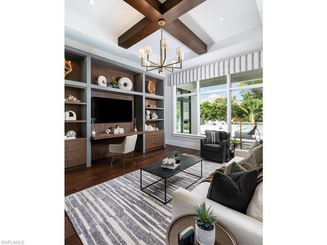 799 Cassena RD, Naples, FL 34108