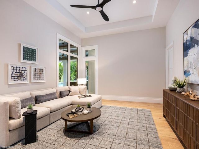 799 Cassena RD, Naples, FL 34108