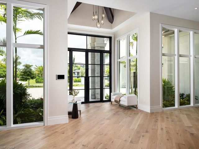 799 Cassena RD, Naples, FL 34108