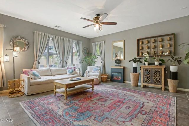 652 Xanadu Way, Oxnard, CA 93036