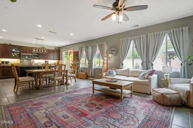 652 Xanadu Way, Oxnard, CA 93036