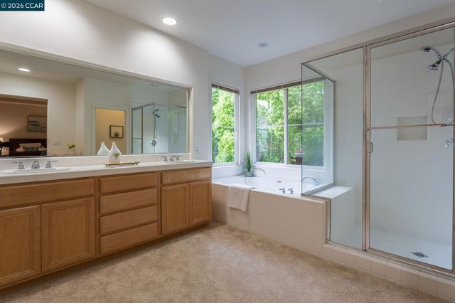 7592 Meadow Ct, Dublin, CA 94568