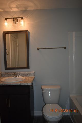 954 Charlotte St, Clarksville, TN 37040