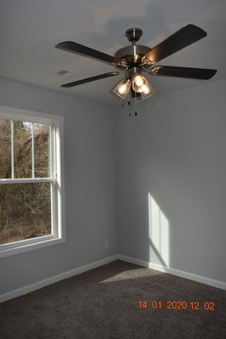 954 Charlotte St, Clarksville, TN 37040