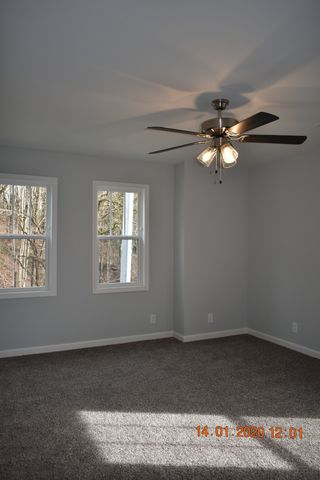 954 Charlotte St, Clarksville, TN 37040