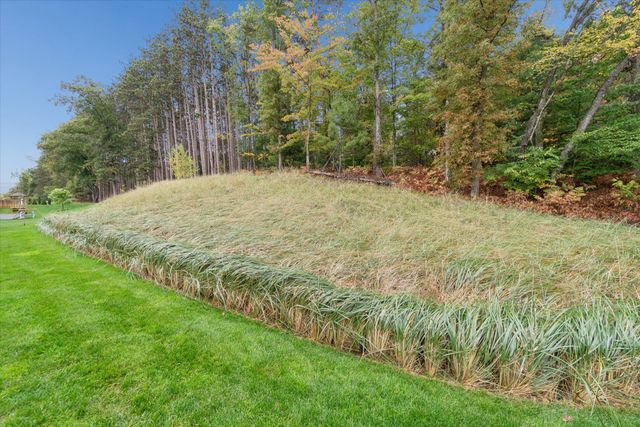 12651 Riverton Road, Grand Haven Twp, MI 49417