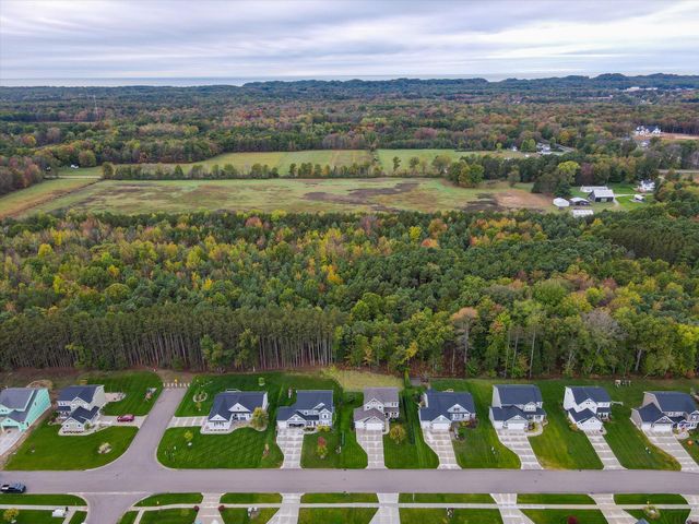 12651 Riverton Road, Grand Haven Twp, MI 49417