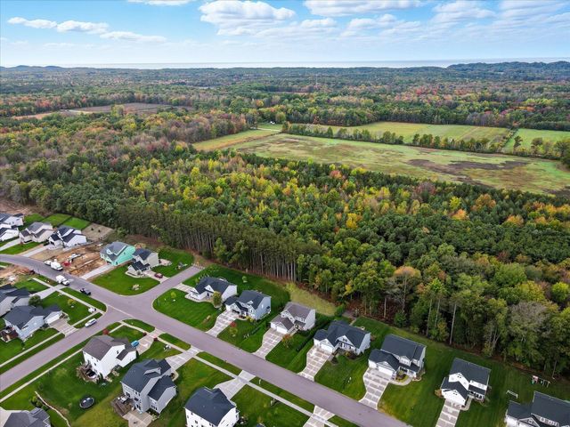 12651 Riverton Road, Grand Haven Twp, MI 49417