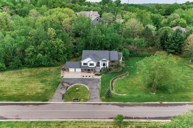9655 Barton Trail, Inver Grove Heights, MN 55077