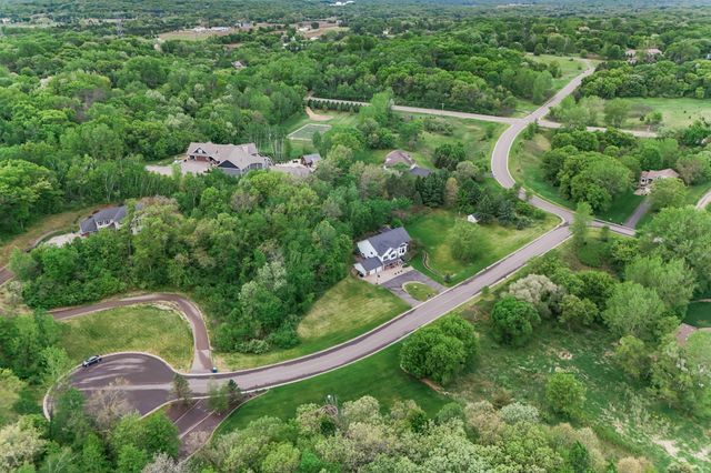 9655 Barton Trail, Inver Grove Heights, MN 55077
