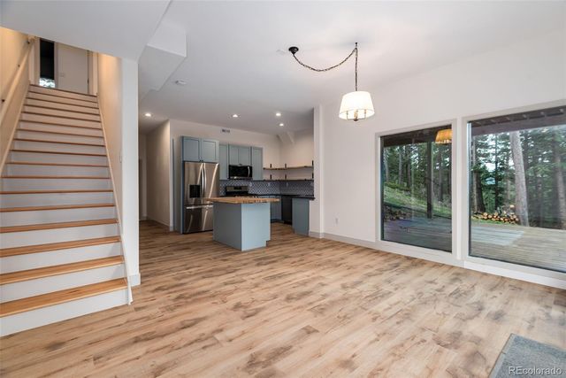 33510 Puma Crest, Evergreen, CO 80439