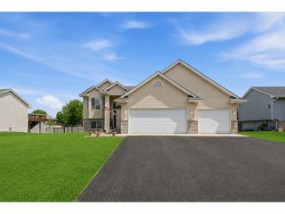 4178 NE Jannings Avenue NE, Saint Michael, MN 55376