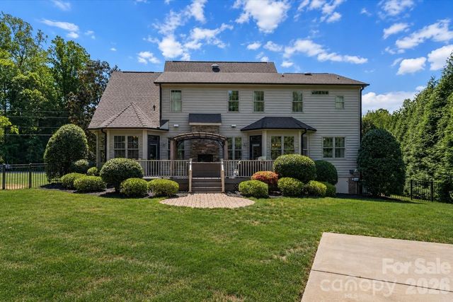 310 Sundown Road, Mooresville, NC 28117