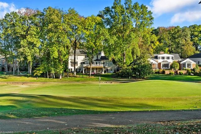 1902 Pembroke Road, Greensboro, NC 27408