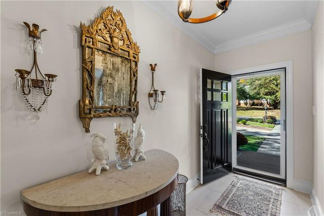 1902 Pembroke Road, Greensboro, NC 27408