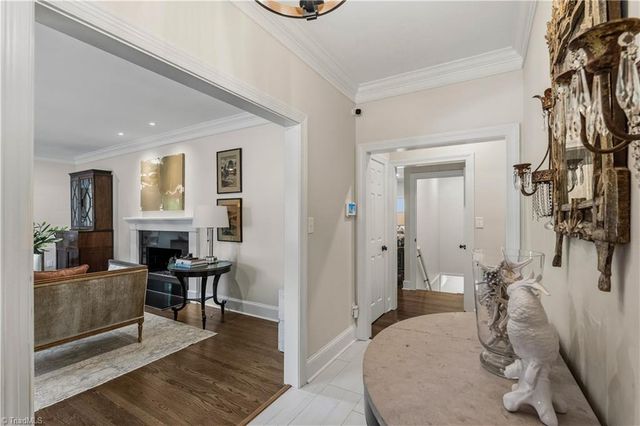 1902 Pembroke Road, Greensboro, NC 27408