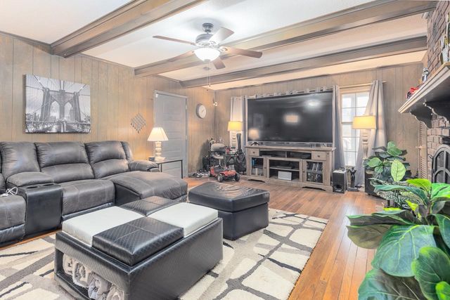 3639 HUCKLEBERRY ST, Memphis, TN 38116