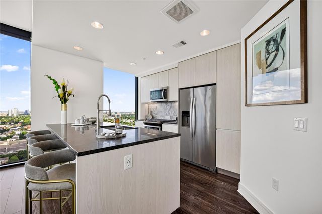 2651 Kipling Street 3103, Houston, TX 77098