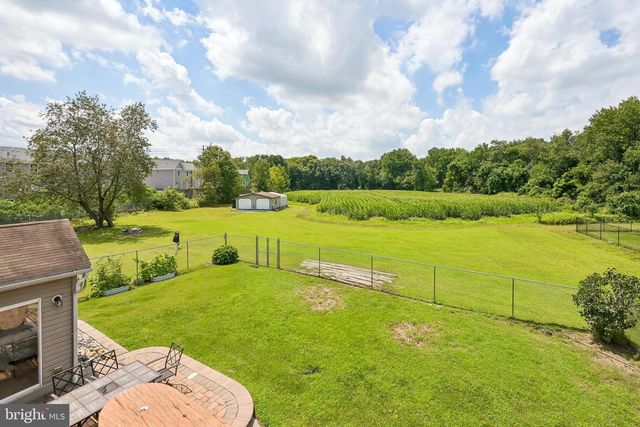 137 W COHAWKIN RD, Clarksboro, NJ 08020
