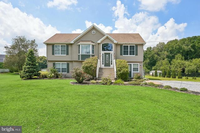 137 W COHAWKIN RD, Clarksboro, NJ 08020