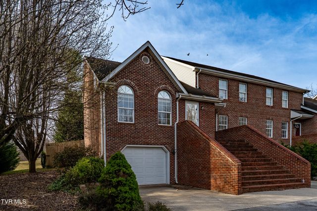 1831 East Oakland Avenue, 1, Johnson City, TN 37601