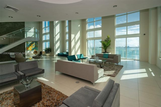1900 N Bayshore Dr 3917, Miami, FL 33132
