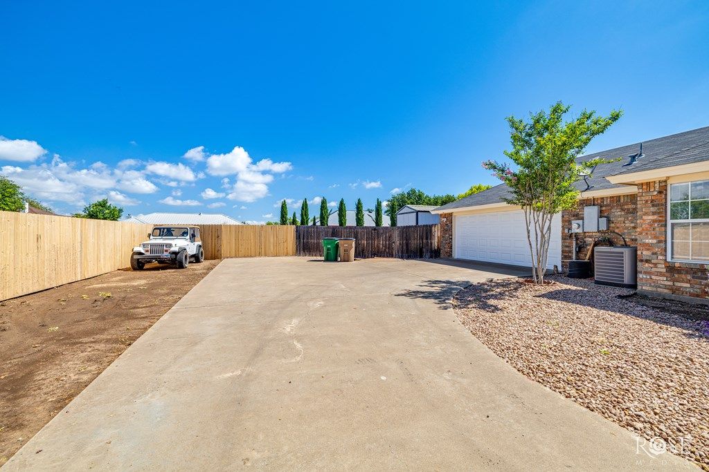 Image 40 of property listing at 1204 Sea Island Rd, San Angelo, TX 76904