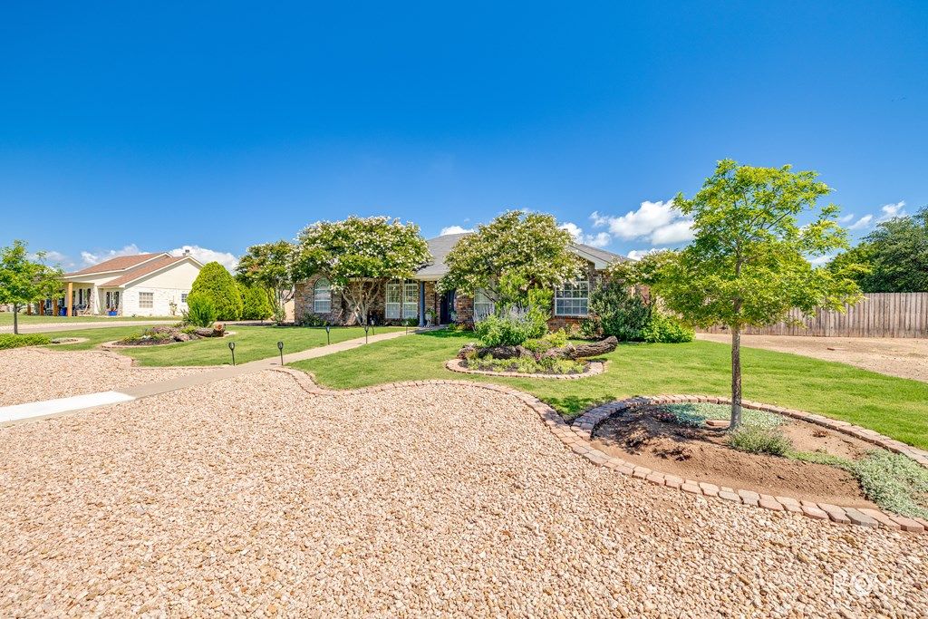 Image 7 of property listing at 1204 Sea Island Rd, San Angelo, TX 76904