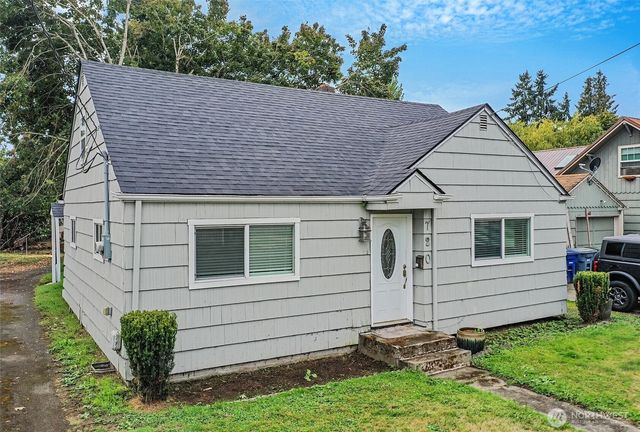 720 7th Avenue SW, Puyallup, WA 98371