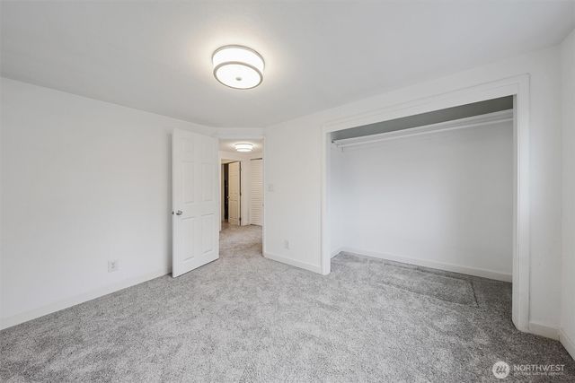 720 7th Avenue SW, Puyallup, WA 98371