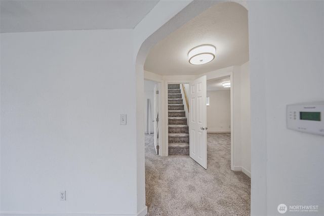 720 7th Avenue SW, Puyallup, WA 98371