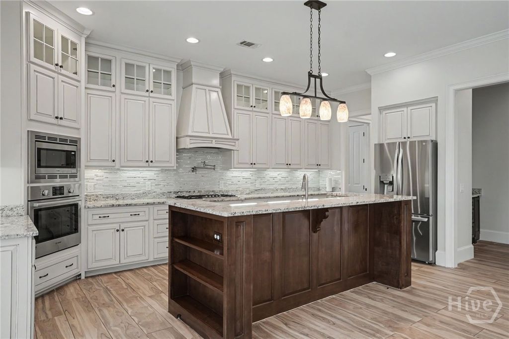 Image 16 of property listing at 121 Kent Trail, Pooler, GA 31322