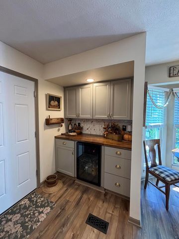 2805 Old Oak Lane 2805 Old Oak Lane, Springfield, OH 45503