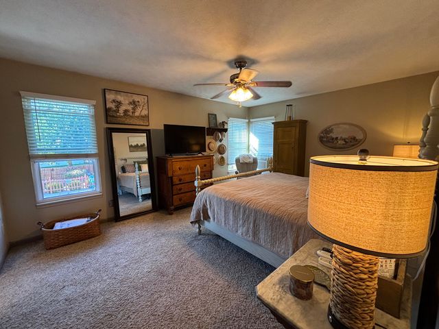 2805 Old Oak Lane 2805 Old Oak Lane, Springfield, OH 45503