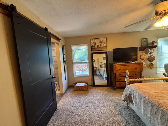 2805 Old Oak Lane 2805 Old Oak Lane, Springfield, OH 45503