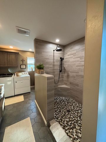 2805 Old Oak Lane 2805 Old Oak Lane, Springfield, OH 45503